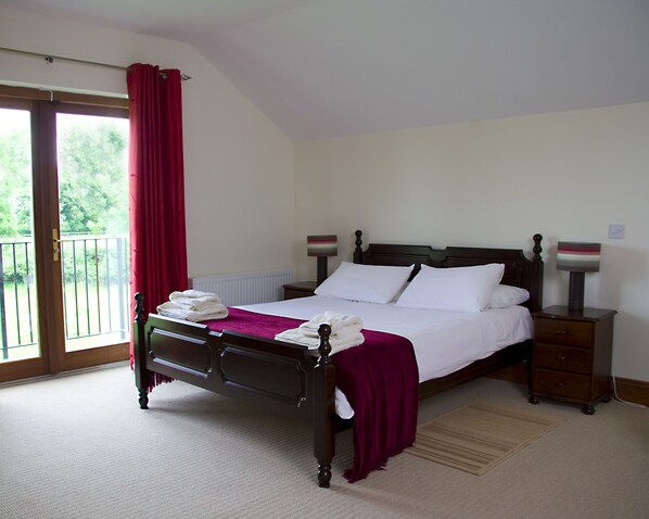 2 camere, ferro/asse da stiro, culla da viaggio, Wi-Fi gratuito