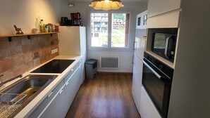 Unclassified image, 4 of 12, button - 3-Room Apartment for 8 with Parking, Mountain View & Pet-Friendly in Montgenèvre (Montgenèvre)
