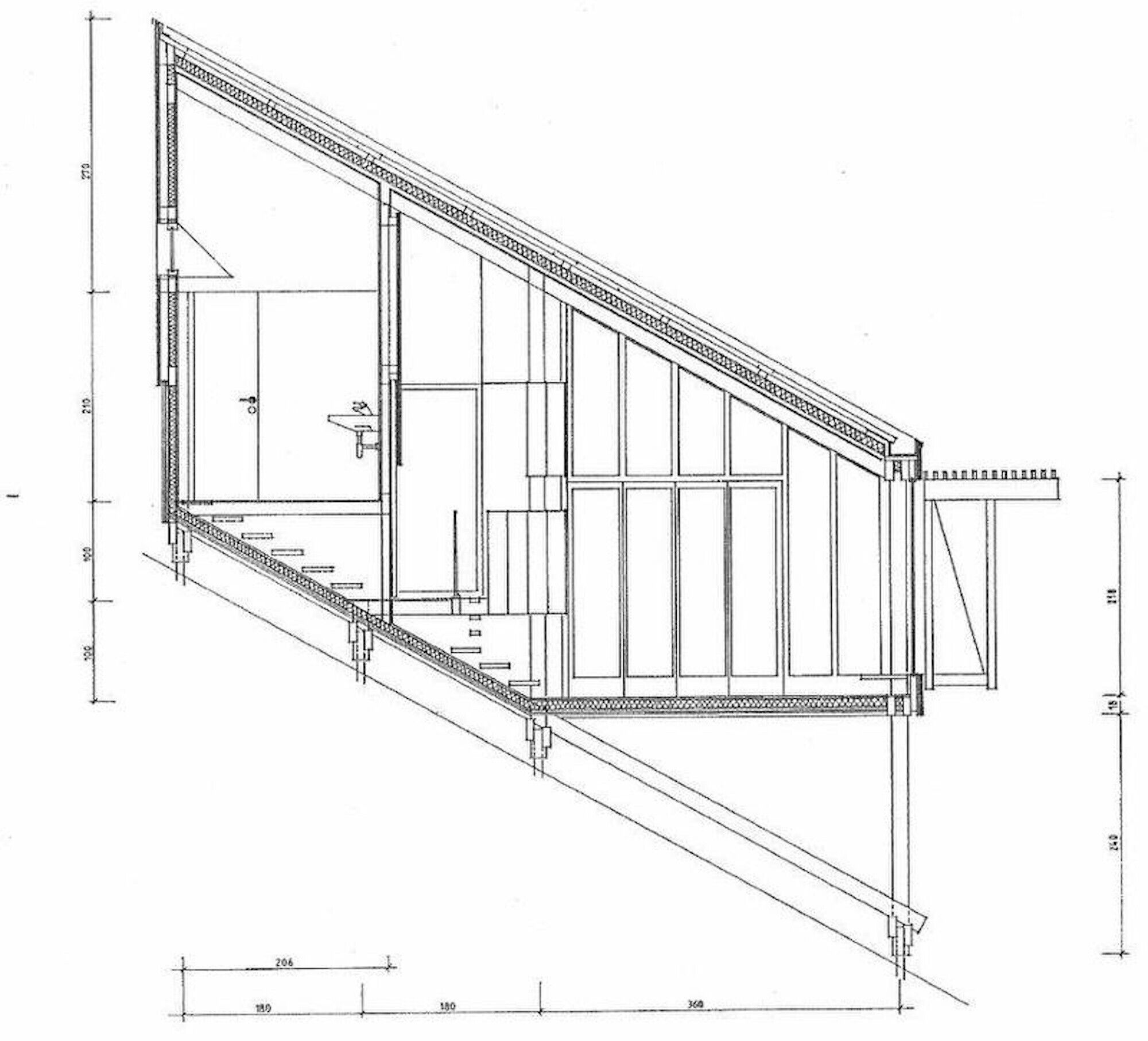 Detallado plano arquitectónico de una escalera con rellano, que incluye medidas y detalles estructurales.