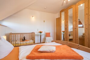 3 habitaciones, tabla de planchar con plancha y wifi gratis 