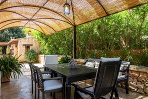 Restauration extérieure