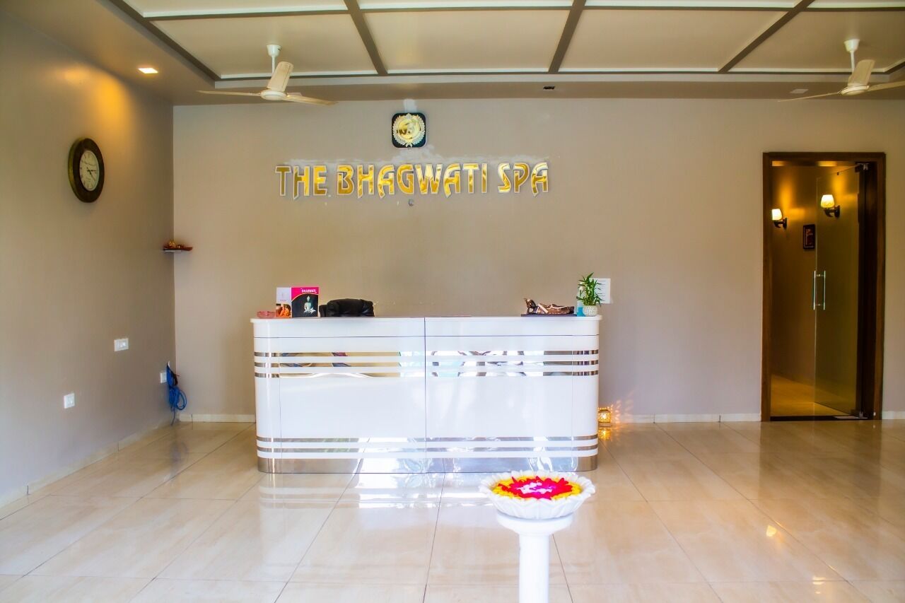 Salas de tratamiento para parejas, sauna y aromaterapia 