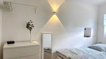 1 Schlafzimmer, Bügeleisen/Bügelbrett, Reisekinderbett, WLAN