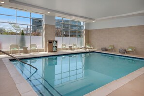 Indoor pool - Element Atlanta Buckhead (Atlanta)