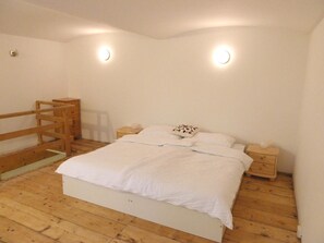 3 bedrooms