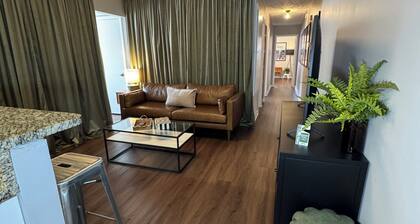 Magnolia Linen Company 10 - Downtown AU Across from Campus & Toomer's
