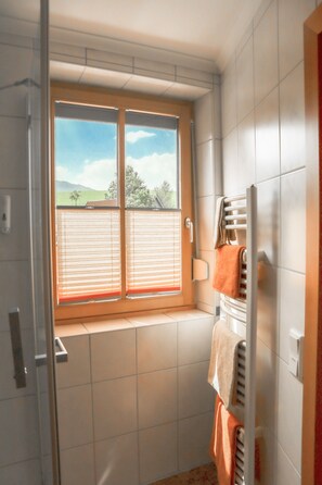 Double Room | Bathroom