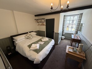 Standard Double Room, Ensuite (Double Room) - George & Dragon (Chester)