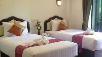 Free WiFi, bed sheets