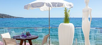 Superb Villa with stunning views of the Sea & Hills at 1.5km from the beach