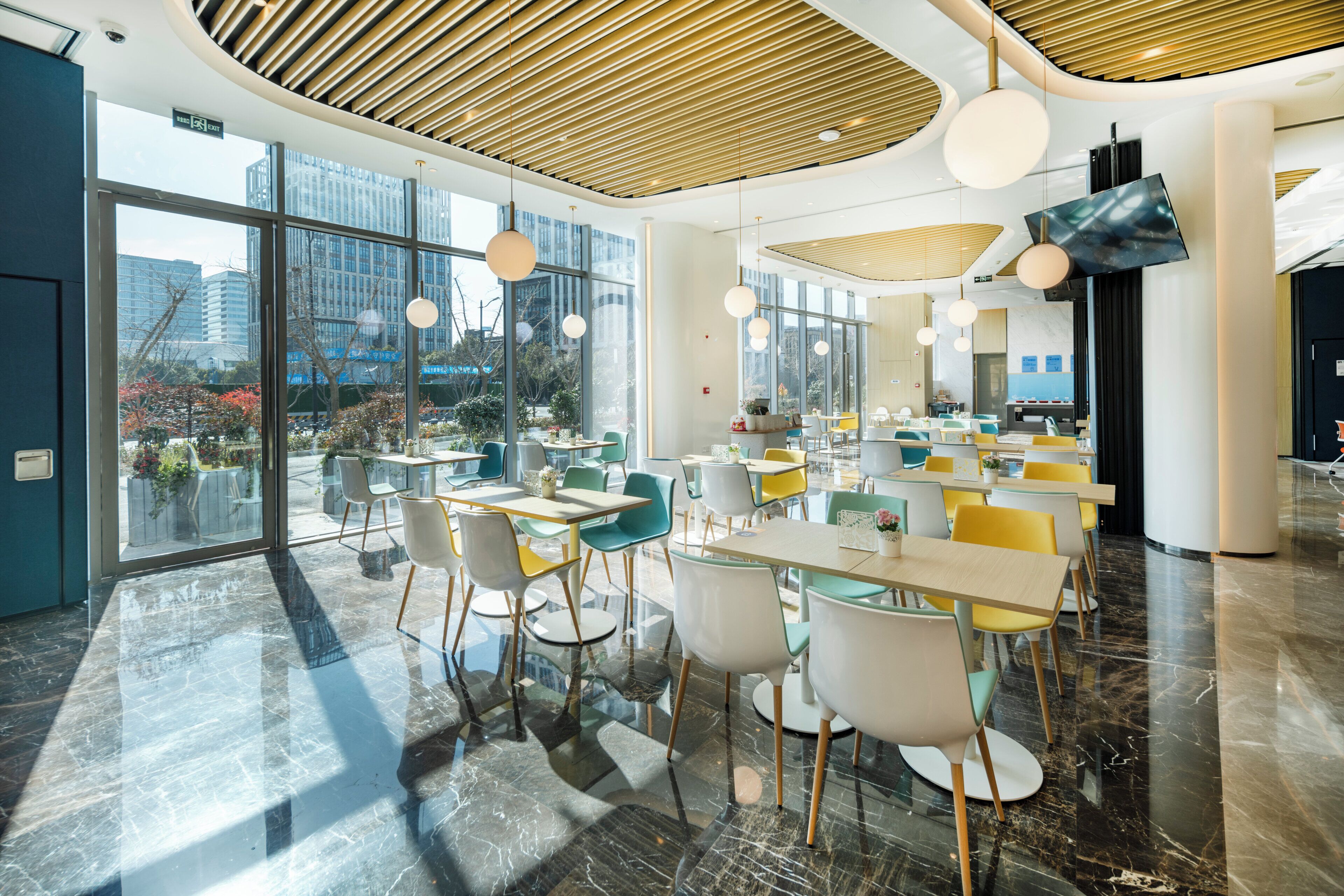 Photo - Holiday Inn Express Shanghai Pudong Zhangjiang by IHG