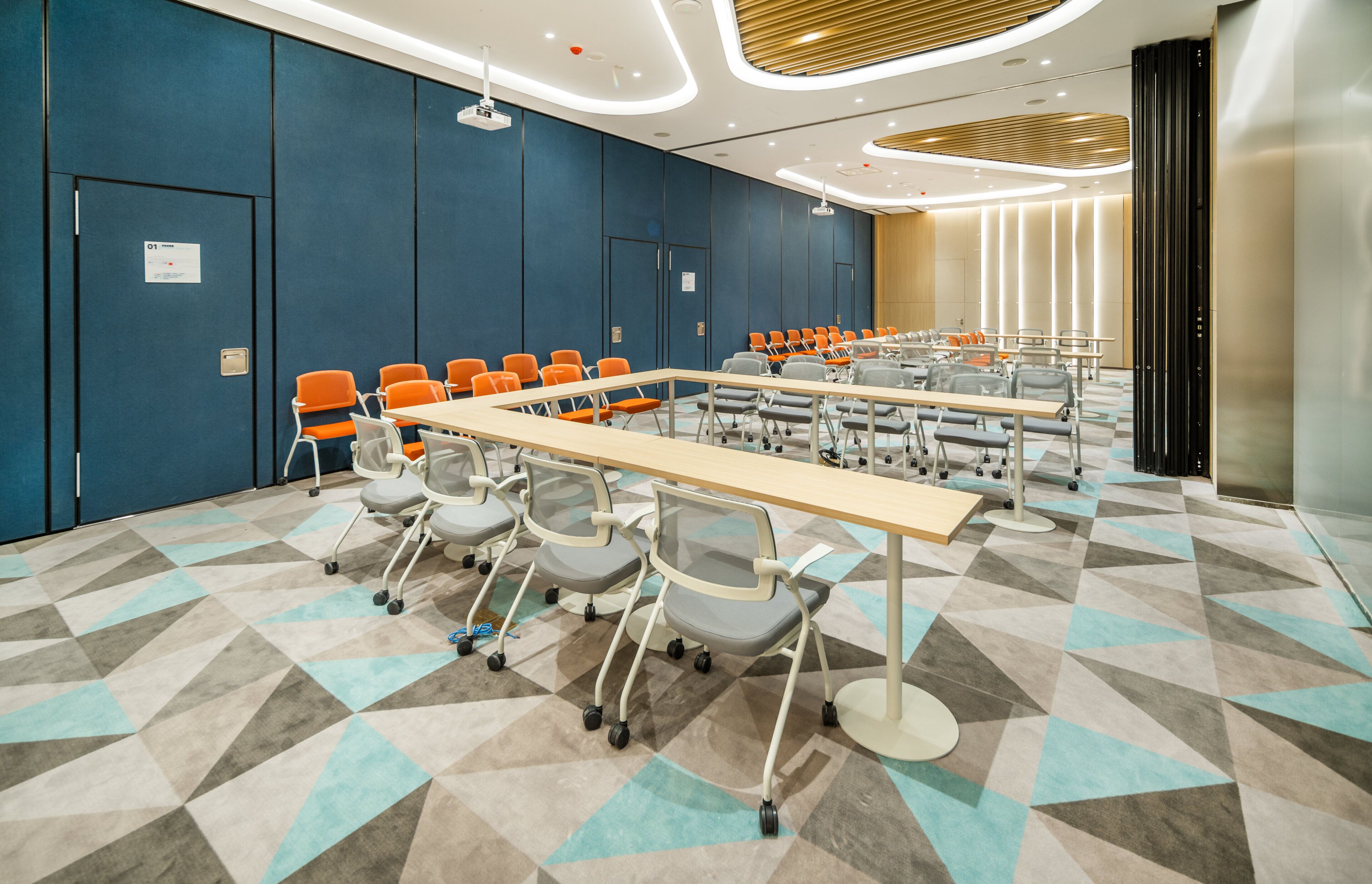 Photo - Holiday Inn Express Shanghai Pudong Zhangjiang by IHG