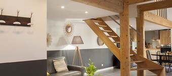 Pavillon Francesca, centre de calvi à 300m de la plage, piscine chauffée