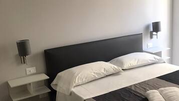 Doppia Standard, vista cortile (Rhègion) | Biancheria in cotone egiziano, biancheria da letto di alta qualità