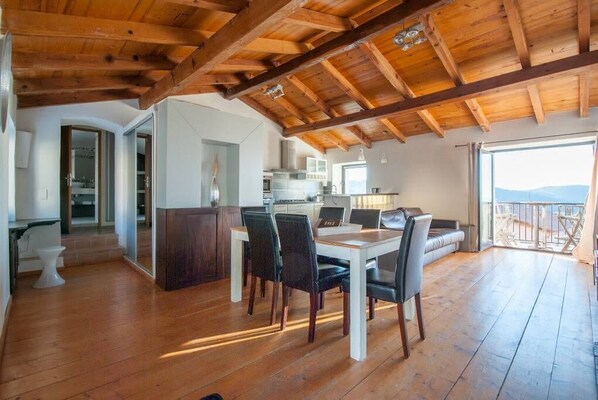 Interior - Très bel appartement Celu : ambiance village et belle vue tout confort (Calenzana)