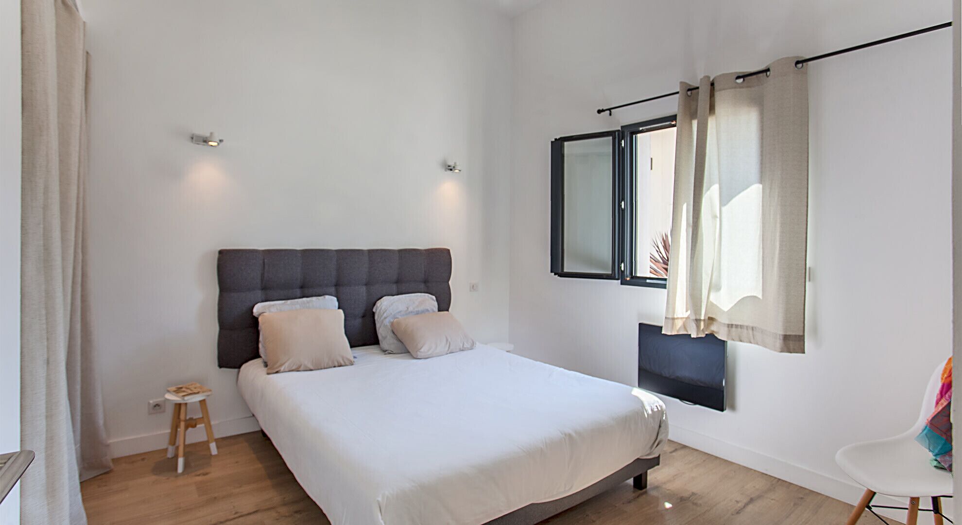 2 bedrooms, iron/ironing board, travel crib, WiFi