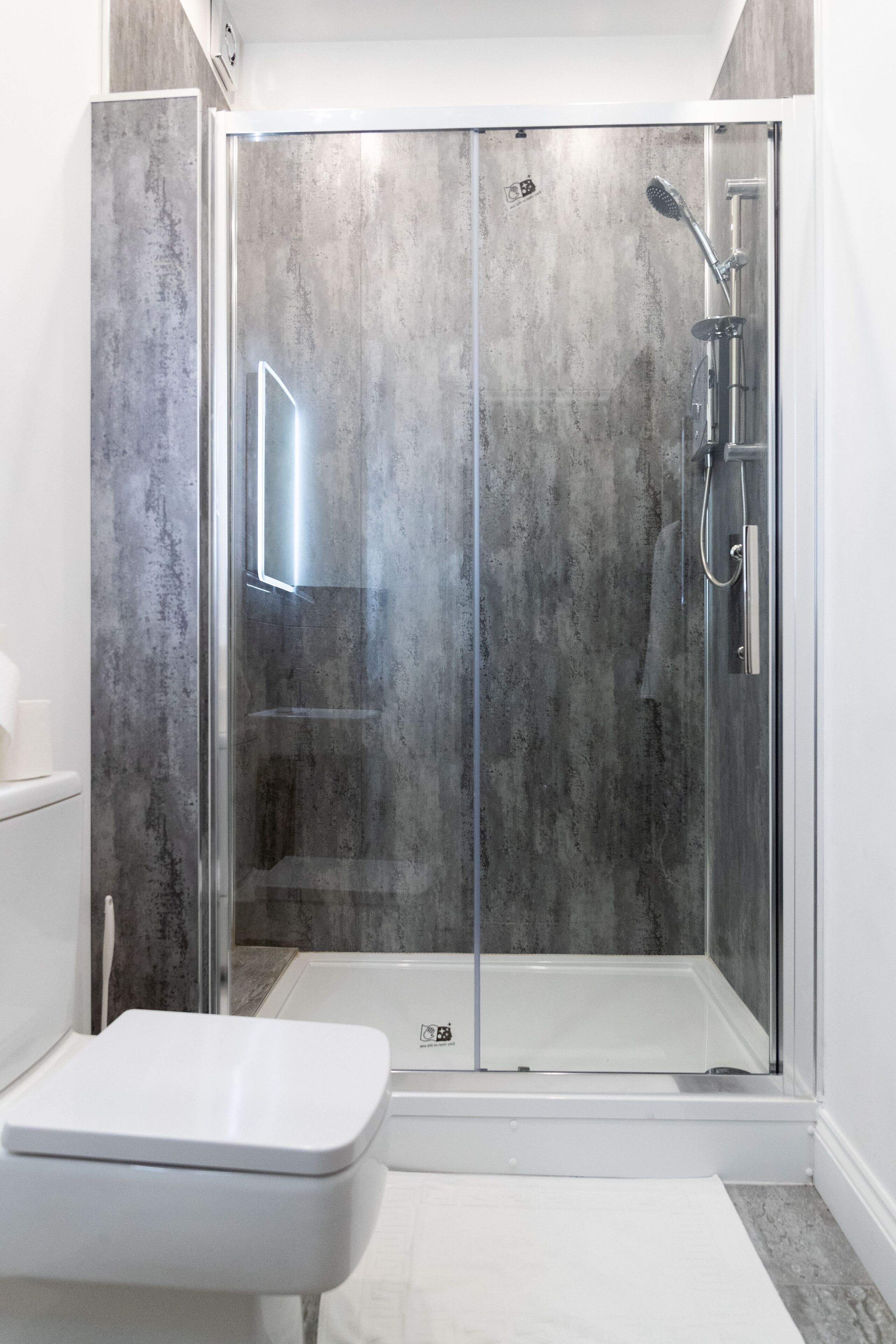Superior Apartment, Ensuite (2 Bed Superior sleeps 5) | Bathroom