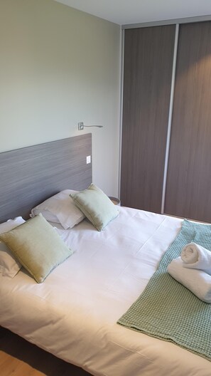 Exclusive Apartment, Ensuite, Lake View (4 Etoiles) | 3 bedrooms - Appartement Laudon (Sevrier)