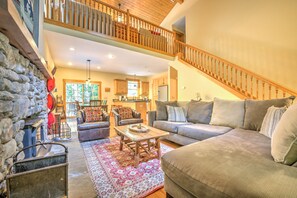 Smart TV, fireplace, video games, DVD player