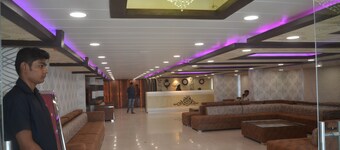 Hotel Rajeev Regency