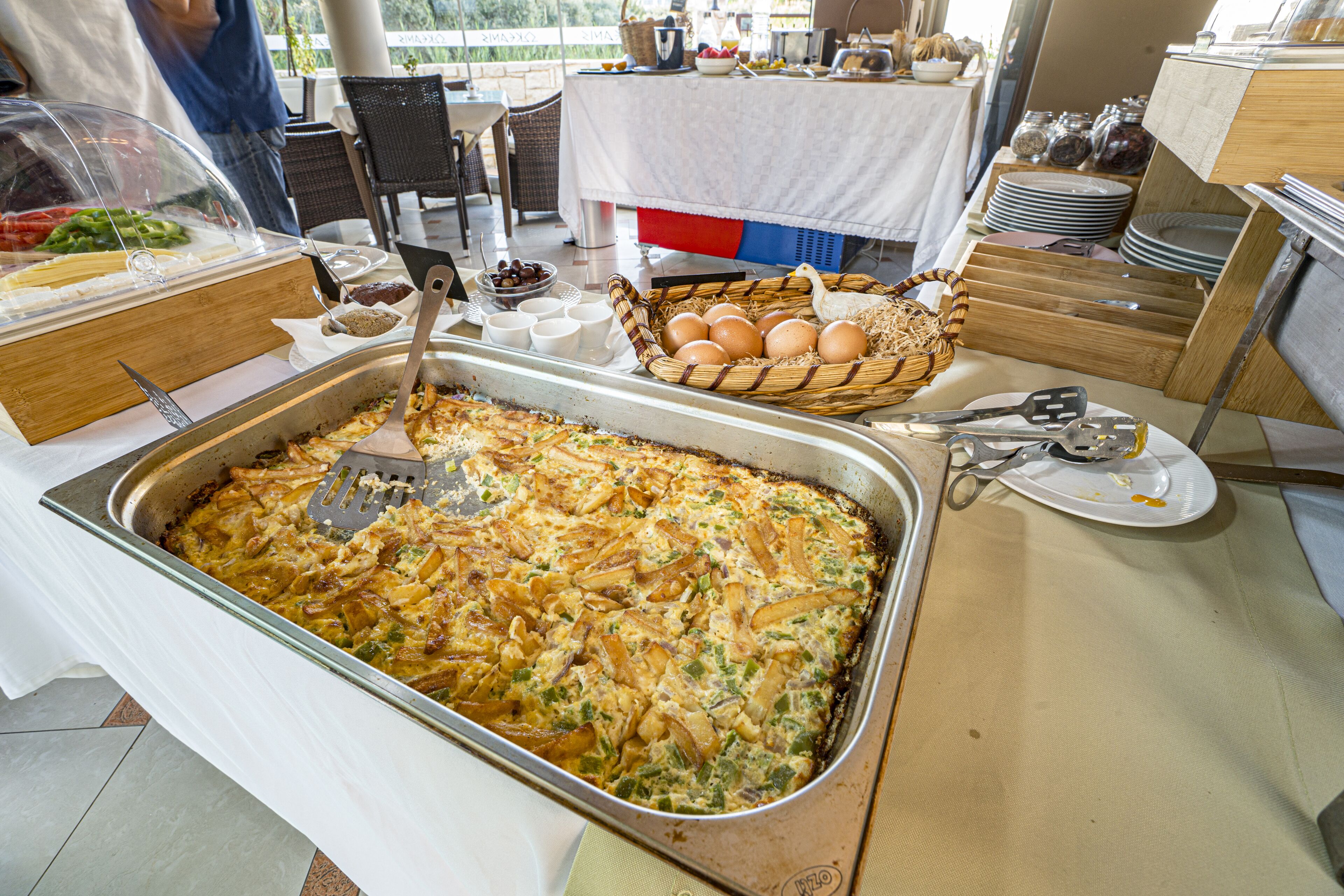 daily buffet breakfast (eur 13 per person)
