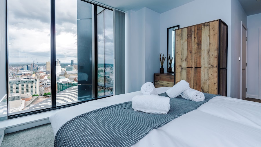 Hilltop Serviced Apartments- Deansgate