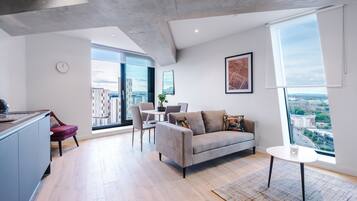 40 inci televisyen skrin rata dengan digital, TV Pintar, Netflix