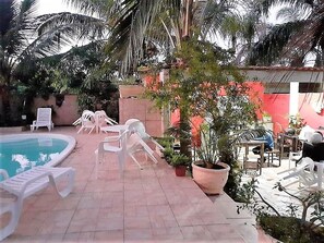 Outdoor pool - Beautiful triple suite on the border of Caraguatatuba and São Sebastião (São Sebastião)