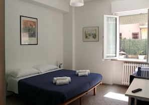 2 bedrooms