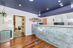 Lobby - Samesun Ocean Beach - Hostel (San Diego)