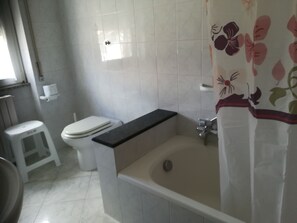 Familienapartment | Badezimmer