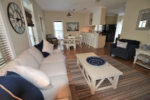 Cottage, 3 Bedrooms | Living room | 36-inch TV with cable channels