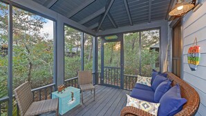 Cottage, 3 kamar tidur | Balkon