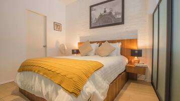 1 camera, ferro/asse da stiro, culla da viaggio, Wi-Fi