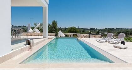 Charming villa with pool in Valle d'Itria by Wonderful Italy