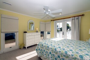 5 bedrooms, WiFi, bed sheets, wheelchair access