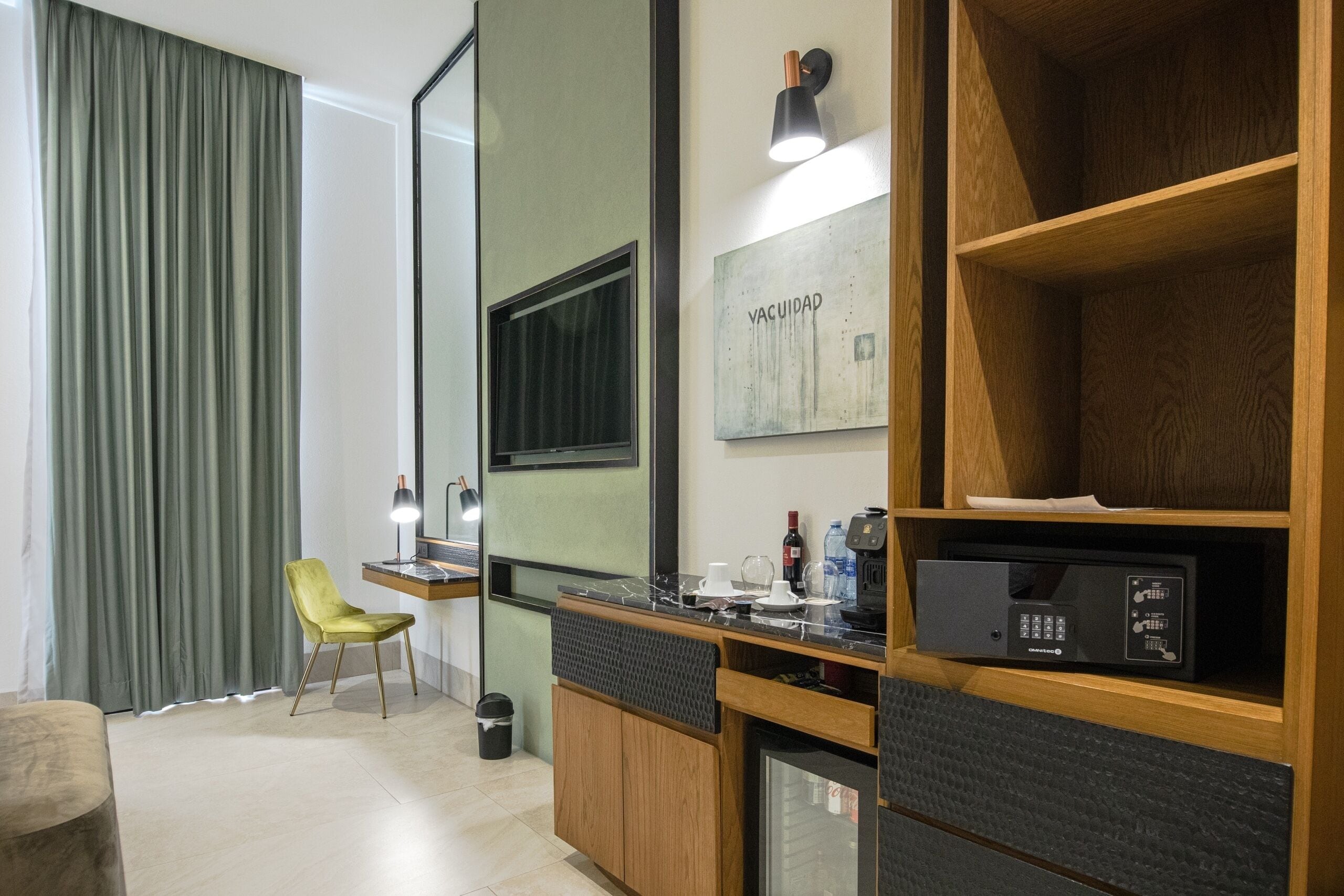 master suite | 1 bedroom, premium bedding, minibar, in-room safe