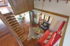 Living area - VILLA KOKU'U with private pool on the Taravao Plateau (TARAVAO)