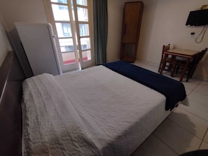 Standard Double Room | Minibar, desk, free WiFi, bed sheets - Hotel Plaza Olido (São Paulo)