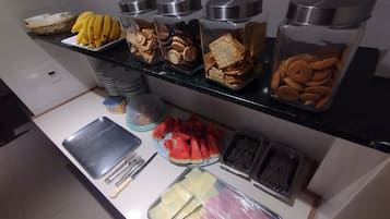 Desayuno bufé gratuito y diario