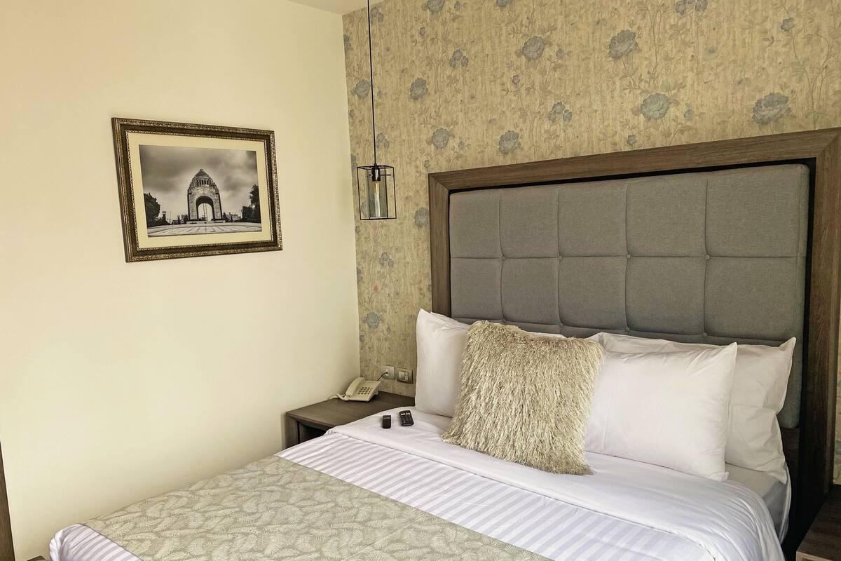 Premium bedding, down comforters, in-room safe, laptop workspace