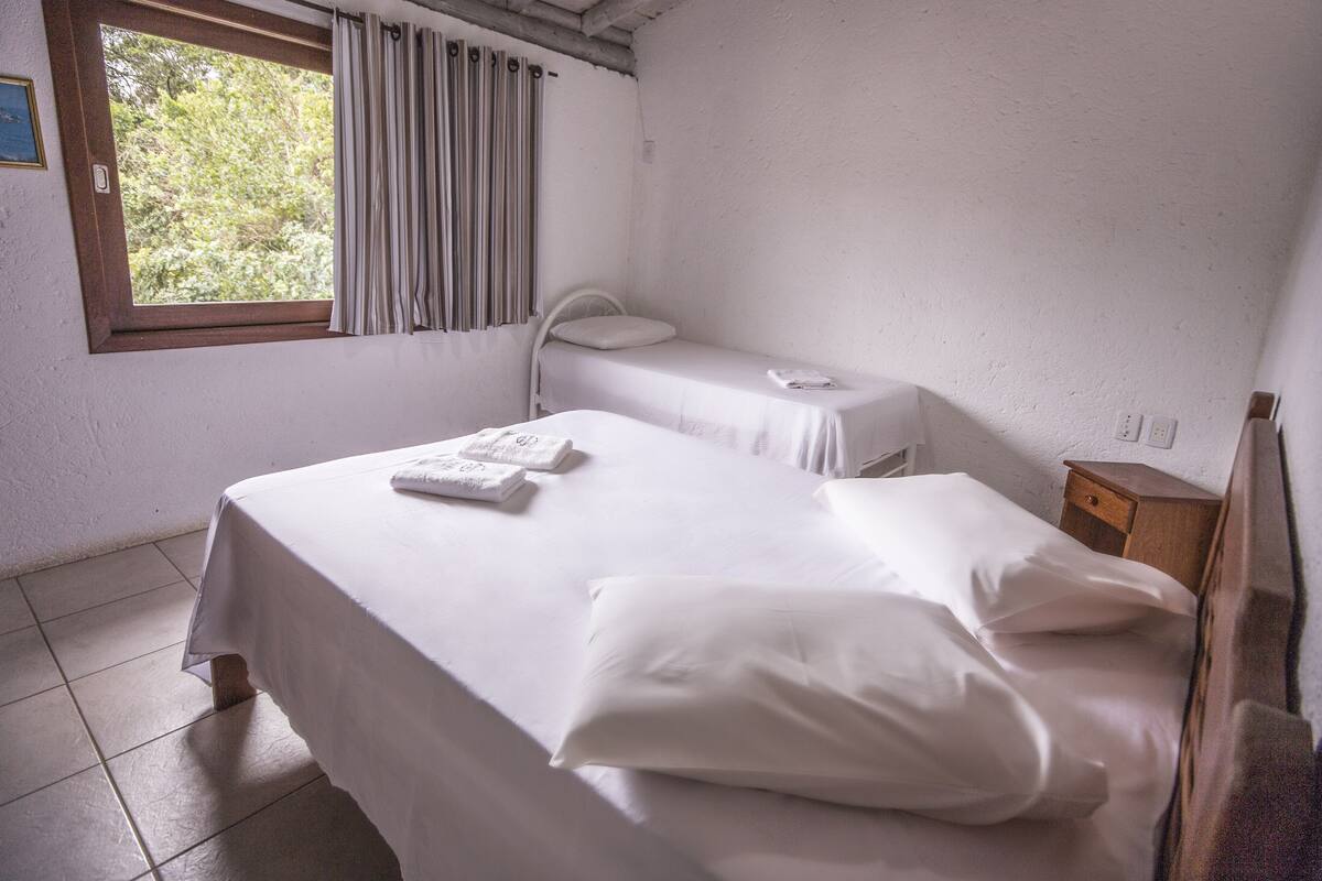 Wi-Fi gratis dan seprai linen