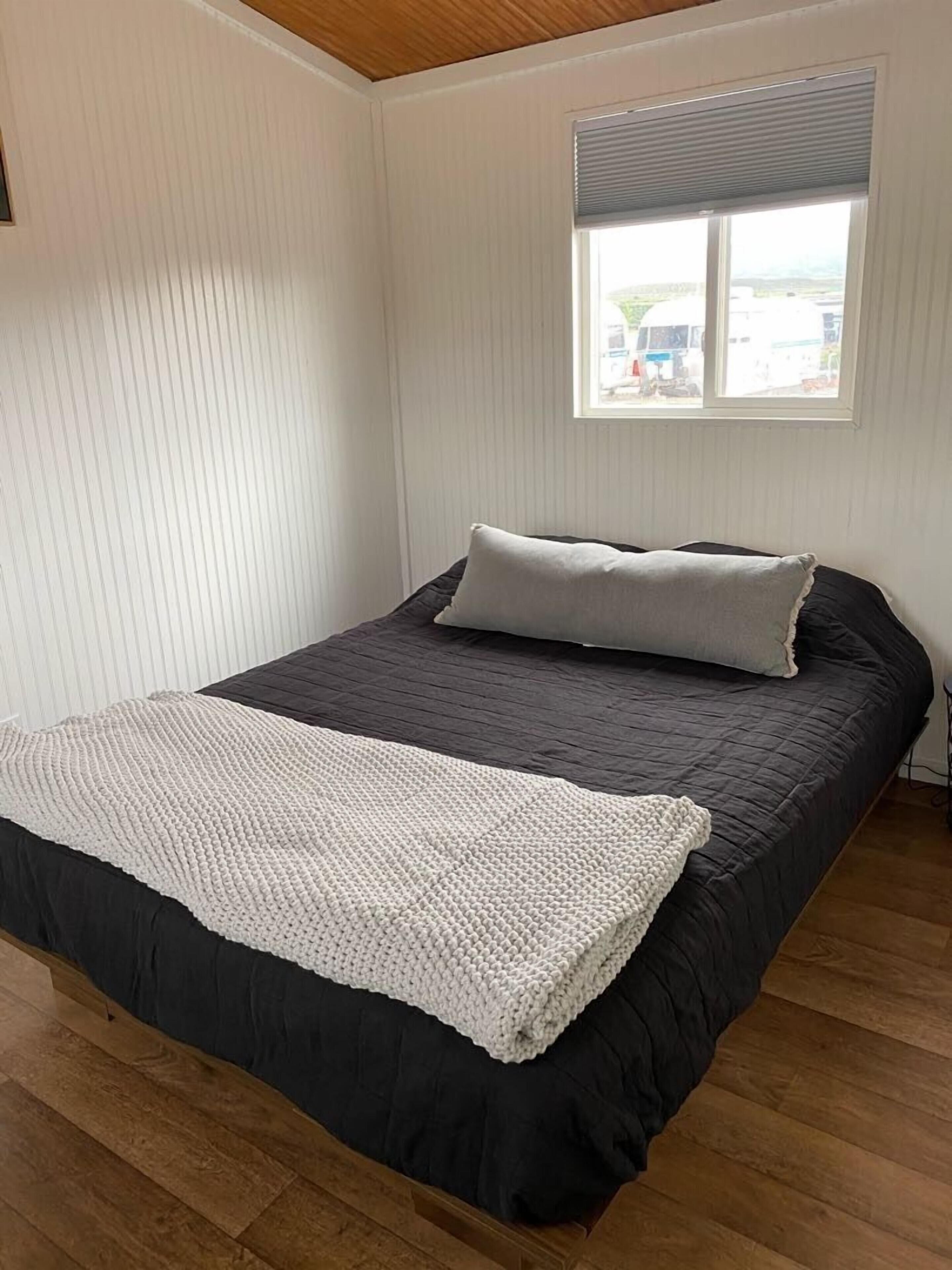 Individually decorated, individually furnished, free WiFi, bed sheets