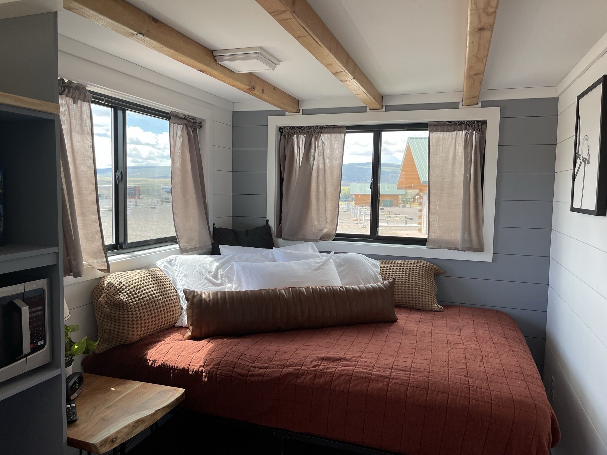 Individually decorated, individually furnished, free WiFi, bed sheets