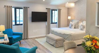 The Lofts at Paso Market Walk - The Tulip Tree Room