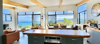 Tirohanga - Beach house @ Cable Bay