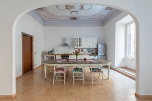 Oven, stovetop, toaster