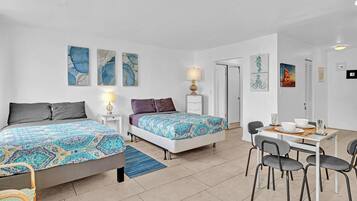 1 Schlafzimmer, Bügeleisen/Bügelbrett, Reisekinderbett, kostenloses WLAN