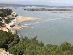 Beach nearby - Apt La Franqui - Terrace - Greenery and sea view (Leucate)