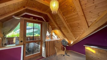 2 makuuhuonetta, ilmainen Wi-Fi, vuodevaatteet